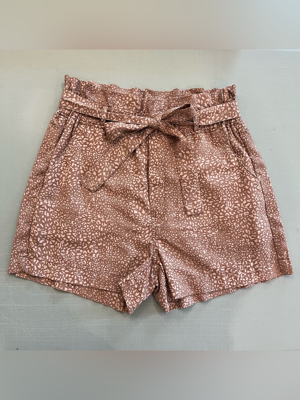 Thread & Supply 100% Tencel Mauve Pink Leopard Print Paperbag Bow Waist Shorts